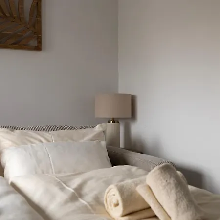 Modernes 1-zimmer-studio I Apartment Augsburg
